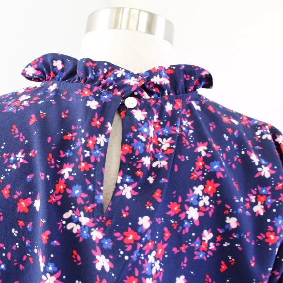 J Crew 3X Floral Blouse with Ruffle Neck - Picture 3 of 4